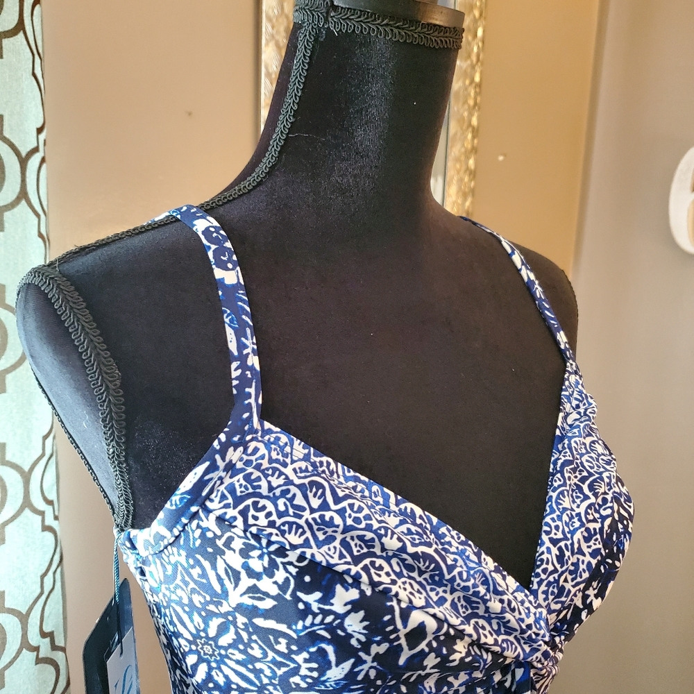 Miraclesuit swimsuit top